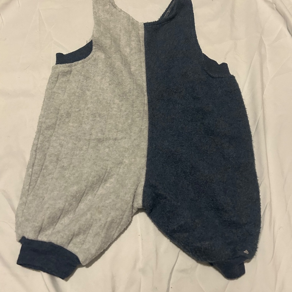 VINTAGE *** Overalls - Picture 2 of 3